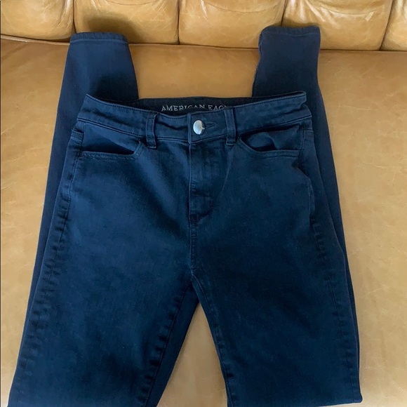 Black American Eagle Jeans, size 0! - Picture 2 of 4
